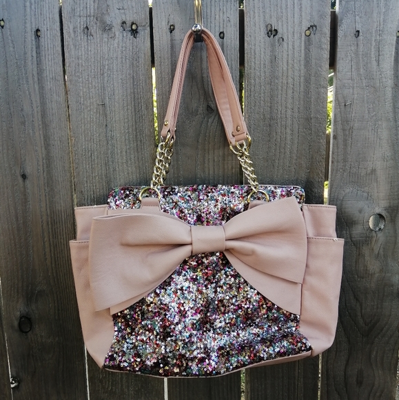 Sold on M betsey johnson glitter bow tote bag - Picture 2 of 9